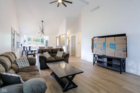 329 N East Street Westfield IN 46074