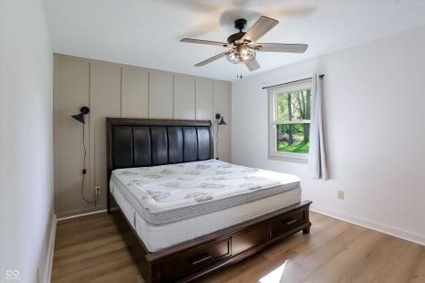 329 N East Street Westfield IN 46074