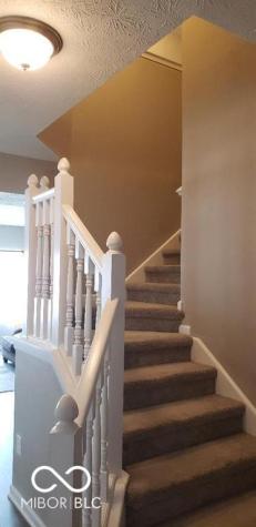 9122 Hemingway Drive Indianapolis IN 46239