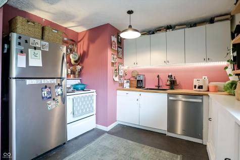 1407 Lanett Court Beech Grove IN 46107
