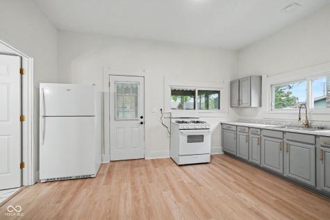 413 N 12th Street Elwood IN 46036
