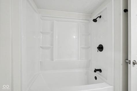 413 N 12th Street Elwood IN 46036