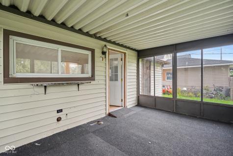 413 N 12th Street Elwood IN 46036