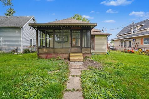 413 N 12th Street Elwood IN 46036