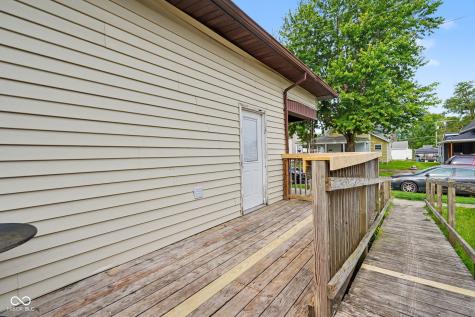 413 N 12th Street Elwood IN 46036