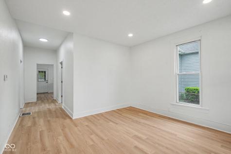 413 N 12th Street Elwood IN 46036