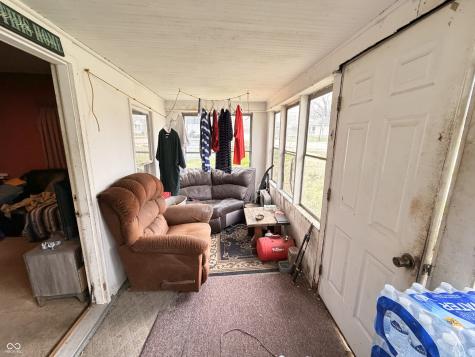 1004 N Washington Street Bicknell IN 47512