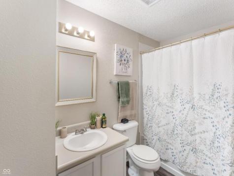 12957 E 131st Street Fishers IN 46037