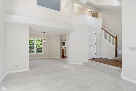 8942 Pine Tree Boulevard Indianapolis IN 46256