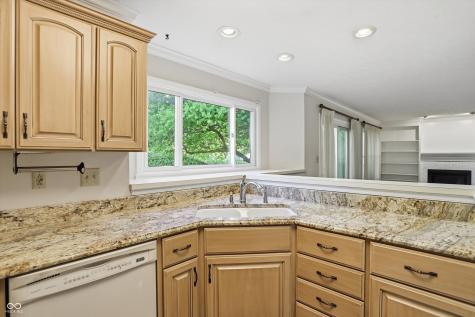 8942 Pine Tree Boulevard Indianapolis IN 46256