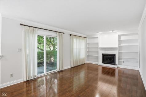 8942 Pine Tree Boulevard Indianapolis IN 46256