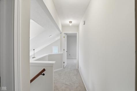 8942 Pine Tree Boulevard Indianapolis IN 46256