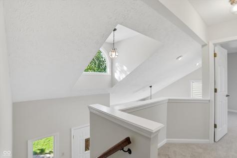 8942 Pine Tree Boulevard Indianapolis IN 46256