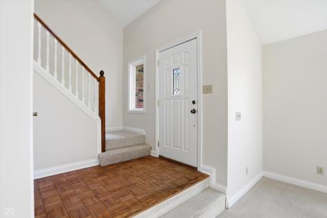 8942 Pine Tree Boulevard Indianapolis IN 46256