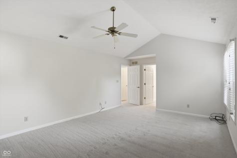 8942 Pine Tree Boulevard Indianapolis IN 46256