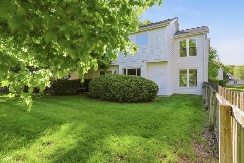 8942 Pine Tree Boulevard Indianapolis IN 46256