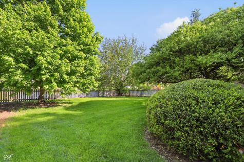 8942 Pine Tree Boulevard Indianapolis IN 46256