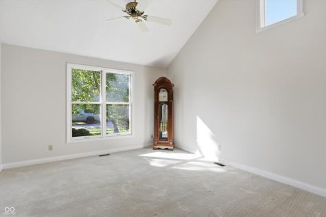 8942 Pine Tree Boulevard Indianapolis IN 46256