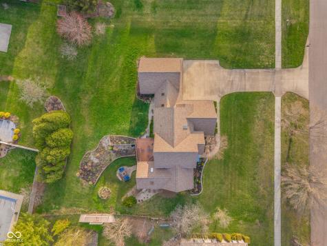 2521 Apple Blossom Lane Columbus IN 47201