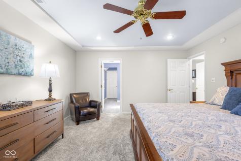 2521 Apple Blossom Lane Columbus IN 47201