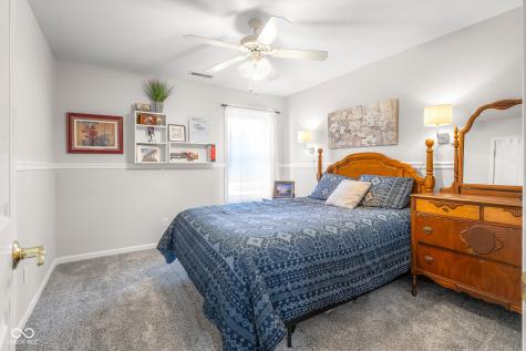 2521 Apple Blossom Lane Columbus IN 47201