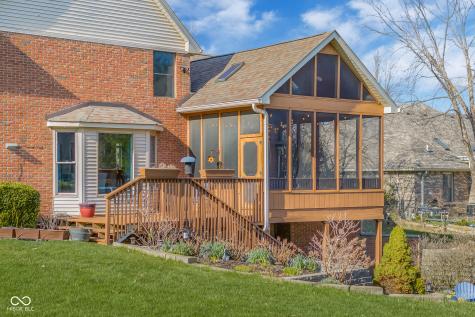 2521 Apple Blossom Lane Columbus IN 47201