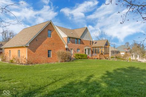 2521 Apple Blossom Lane Columbus IN 47201