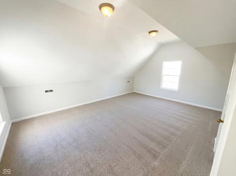 6767 Woodcliff Circle Zionsville IN 46077