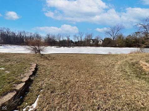 6767 Woodcliff Circle Zionsville IN 46077