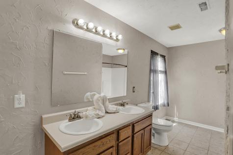 1373 Bearsden Drive Avon IN 46123