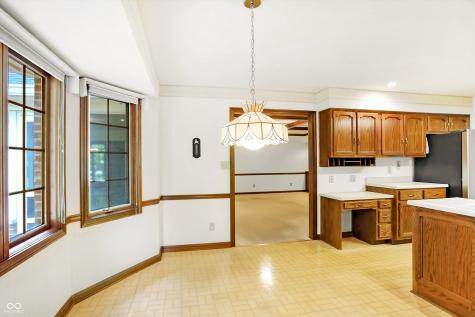 6713 Forrest Commons Boulevard Indianapolis IN 46227