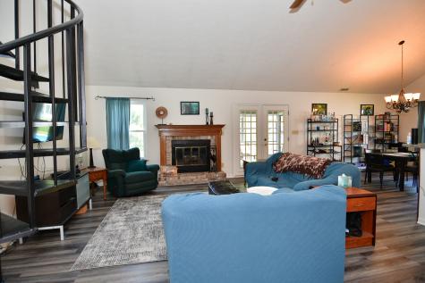 4317 Saffron Drive Indianapolis IN 46237