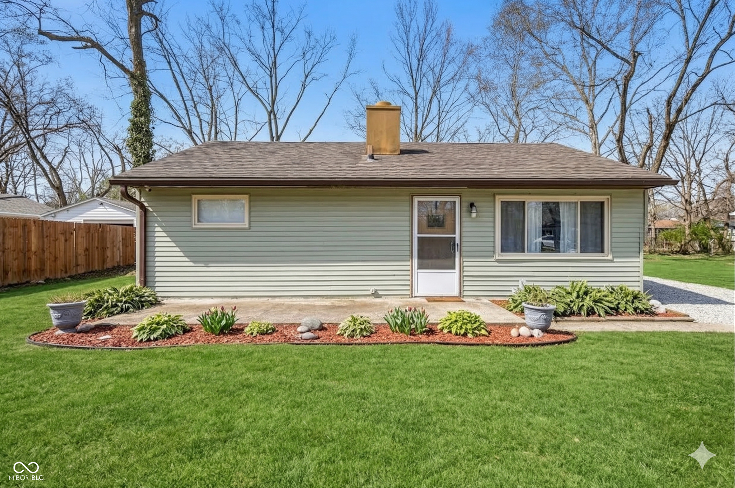 1835 E 75th Street Indianapolis IN 46240