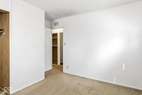 1835 E 75th Street Indianapolis IN 46240