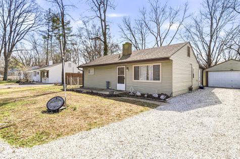 1835 E 75th Street Indianapolis IN 46240