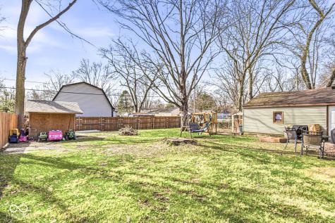 1835 E 75th Street Indianapolis IN 46240