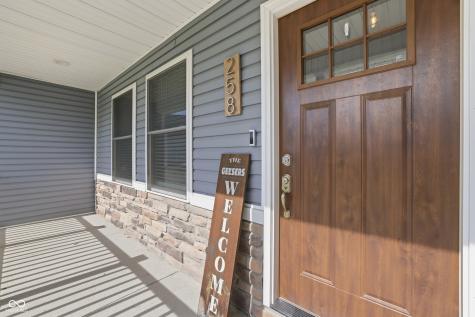 258 Gettysburg Coatesville IN 46121