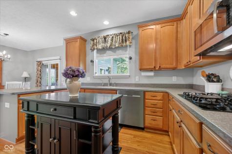 9326 Windrift Way Zionsville IN 46077