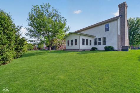 9326 Windrift Way Zionsville IN 46077
