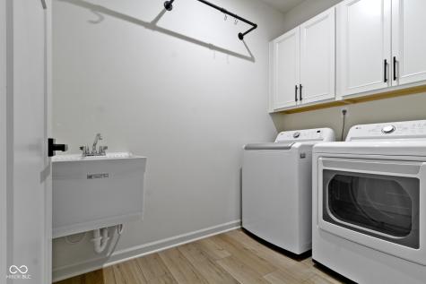 14940 Tiago Lane Fishers IN 46040