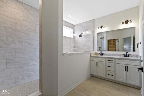 14940 Tiago Lane Fishers IN 46040