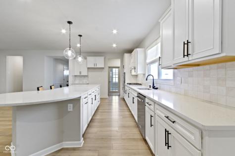 14940 Tiago Lane Fishers IN 46040