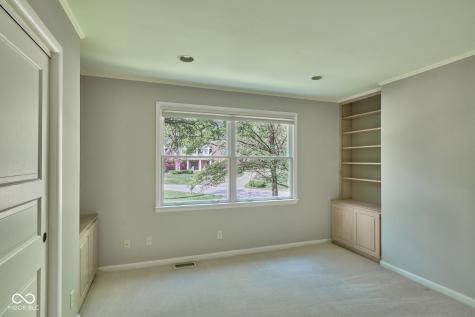 115 E 73rd Street Indianapolis IN 46240