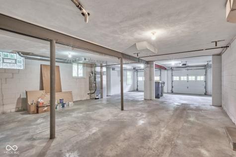 115 E 73rd Street Indianapolis IN 46240