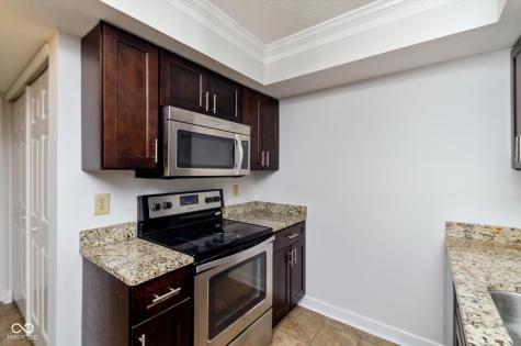 4829 Ossington Court Indianapolis IN 46254