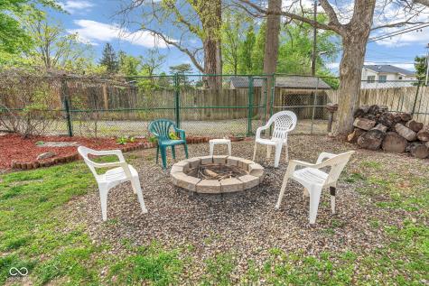 18 Wilson Drive Carmel IN 46032