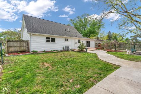 18 Wilson Drive Carmel IN 46032