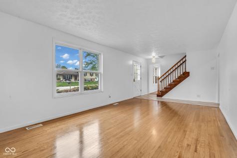 18 Wilson Drive Carmel IN 46032