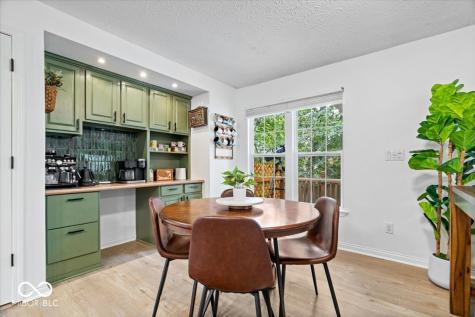 9039 Ripon Court Indianapolis IN 46268