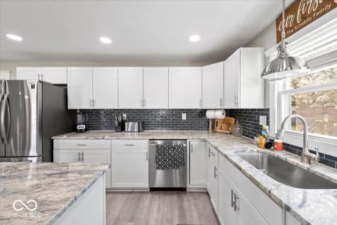 415 Elm Avenue Sheridan IN 46069